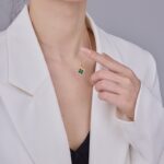 Clover Necklace with Emerald - Image 3