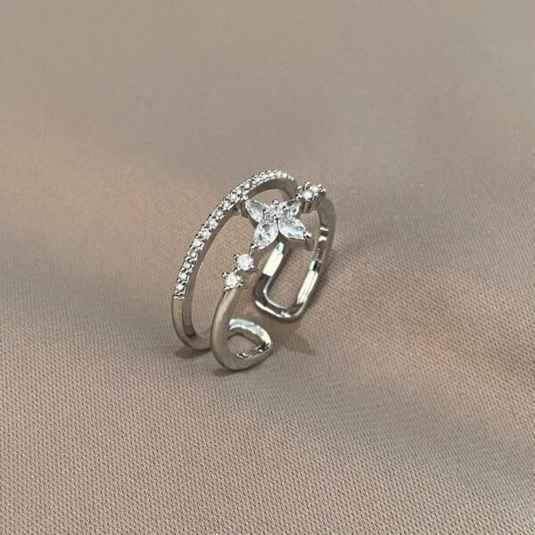 Double Layer Star Ring with Diamond
