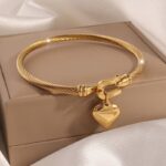 Bracelet with Heart Pendant - Image 3