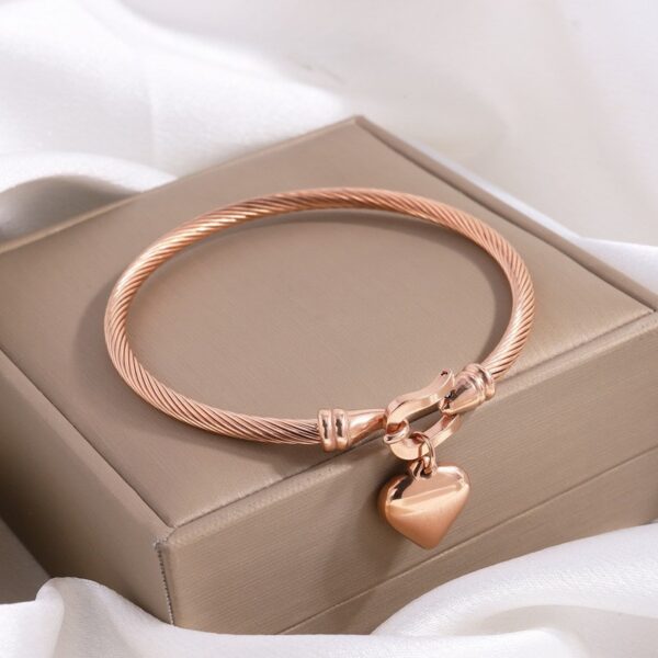 Bracelet with Heart Pendant