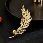 Korean Fashion Wheat Ear Brooch - Image 3