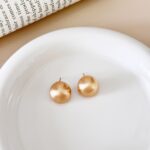 Smooth Pearl Earrings