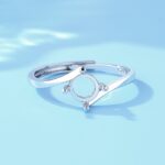 Silver-Plated Ring with Sparkling Stone - Image 6