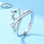 Silver-Plated Ring with Sparkling Stone - Image 2