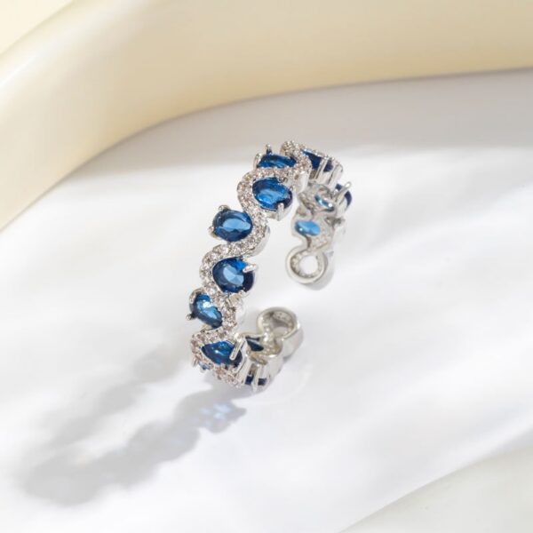 Colorful and Eye-Catching Oval Ring