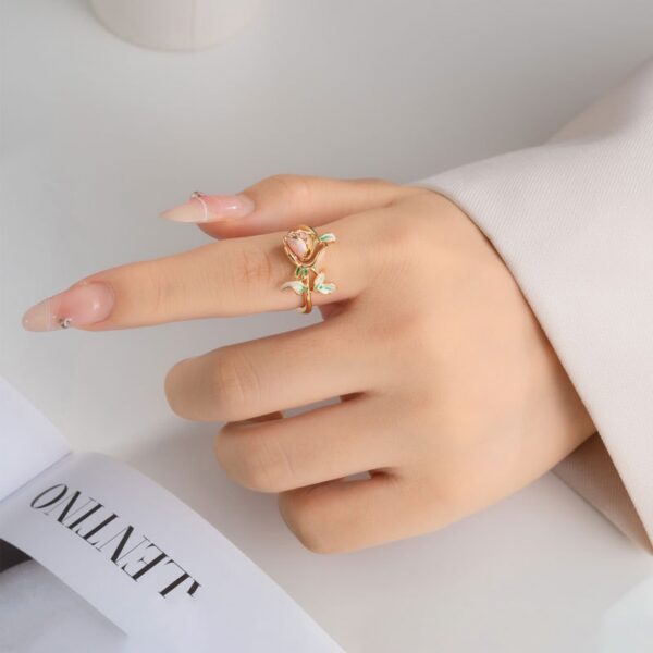 Sweet and Elegant Open Rose Flower Ring