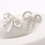 Bow-Shaped Brooch - Image 2