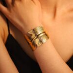 Thick Leaf Bracelet - Image 4